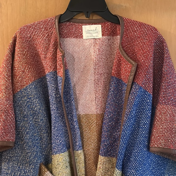 Nomad Morgan Carper Color Block Fringe Wool Cape Poncho Size Medium Large - Picture 4 of 15